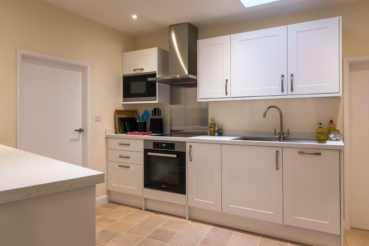 Luxury 3 Bed Flat In The Centre Of Woodstock 아파트 외부 사진